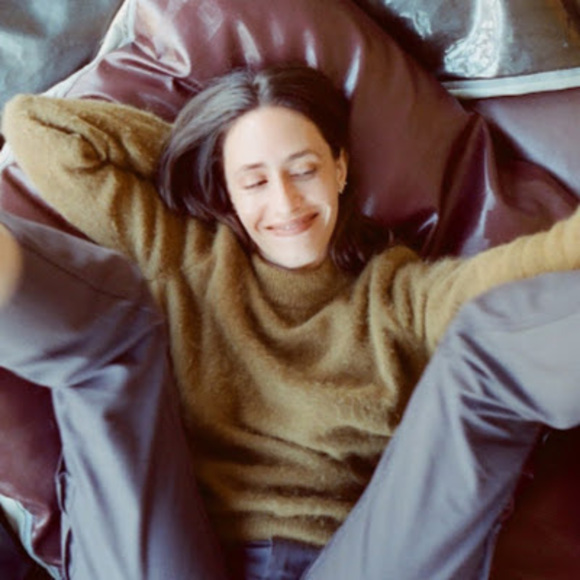 Meet your Posher, Amanda - Picture 1 of 1